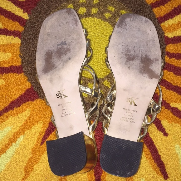 Gold Strappy Heels - Fine Leather! - Picture 3 of 5